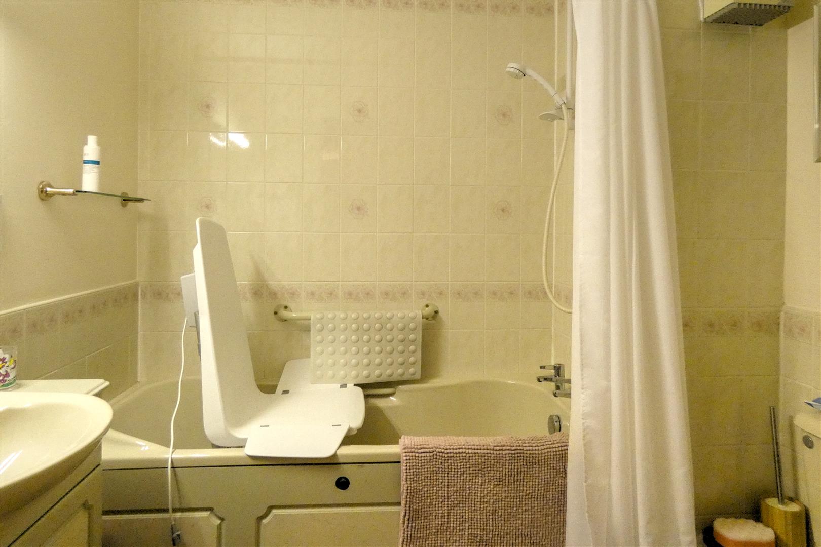 Property Silvas Court, Morpeth Apartment Rickard Chartered